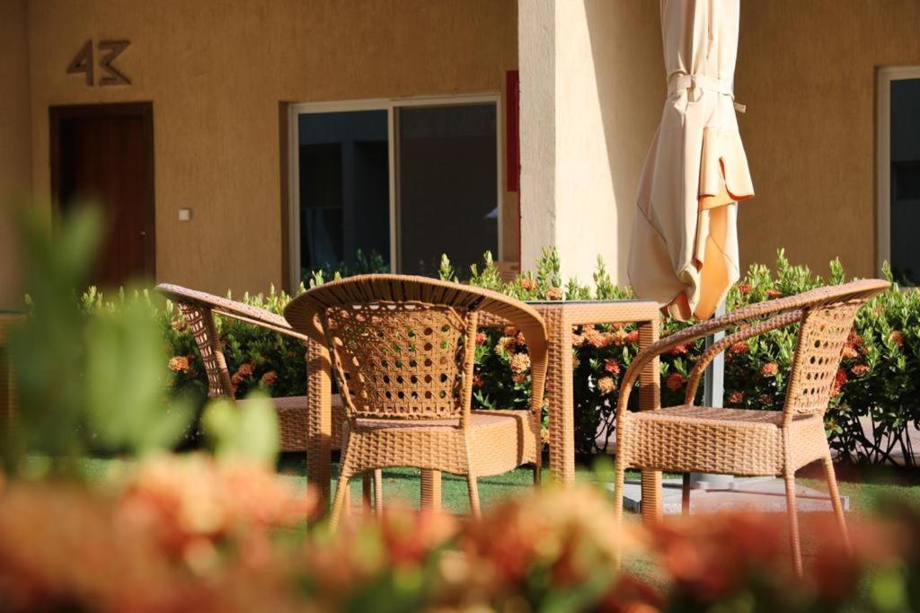 Beach Time Villas Hotel DDjeddah Extérieur photo