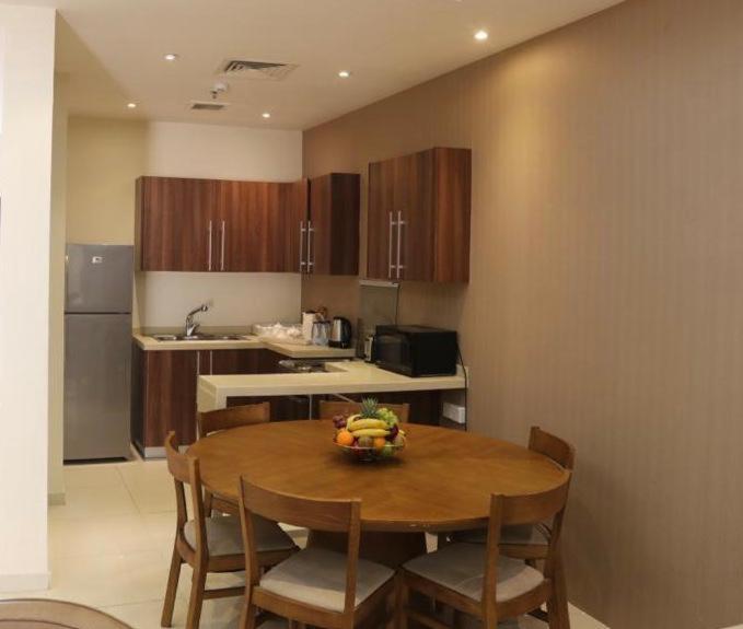 Beach Time Villas Hotel DDjeddah Extérieur photo